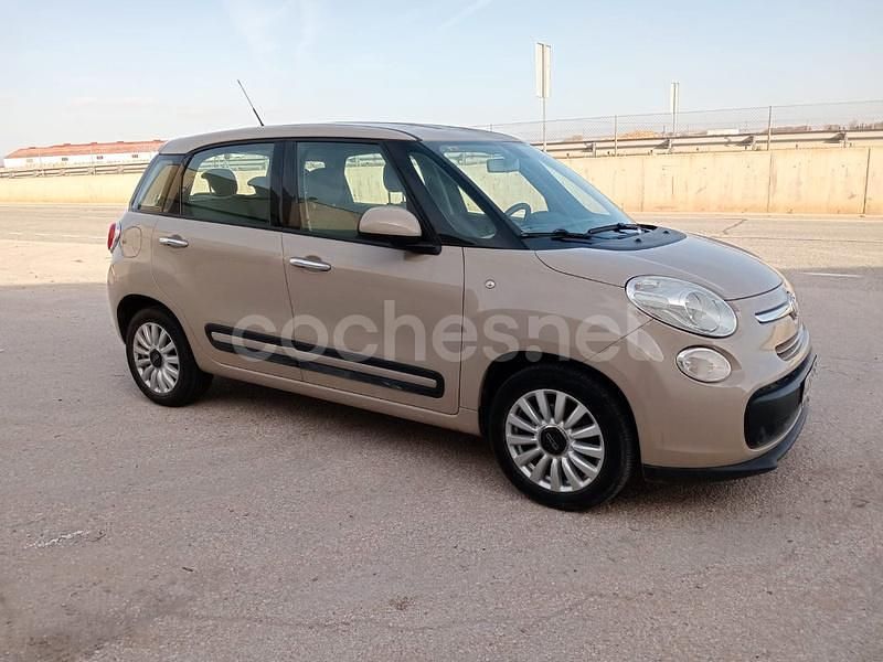 Beige Usado 2015 Fiat 500L Lounge Monovolumen | 9200 € (Precio justo) - Imagen 1/4