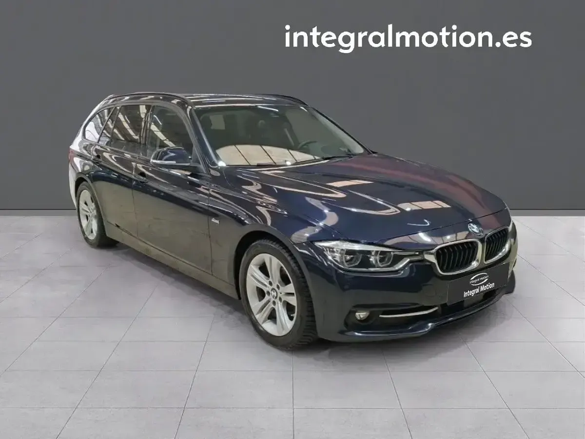 Usado BMW 320 Efficient Dynamics 163 CV (119 kW) 2017 Negro Familiar