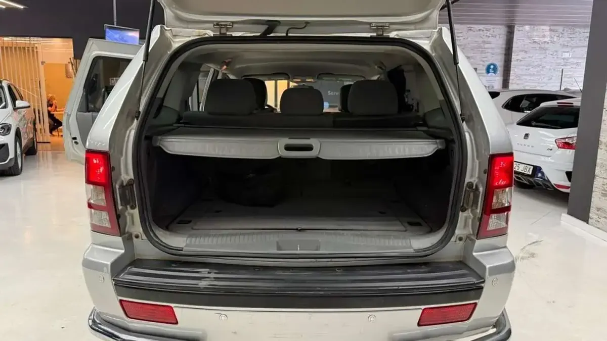 Usado Jeep Grand Cherokee Laredo 218 CV (160 kW) 2007 Gris SUV