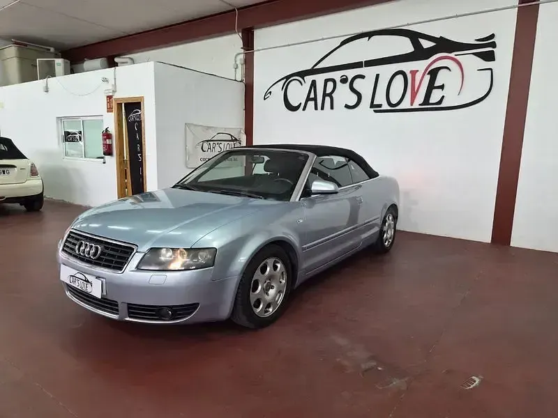 Usado Audi A4 Cabriolet 163 CV (119 kW) 2006 Azul Descapotable