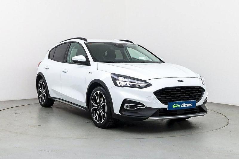 Usado Ford Focus Active 125 CV (91 kW) 2019 Blanco Berlina