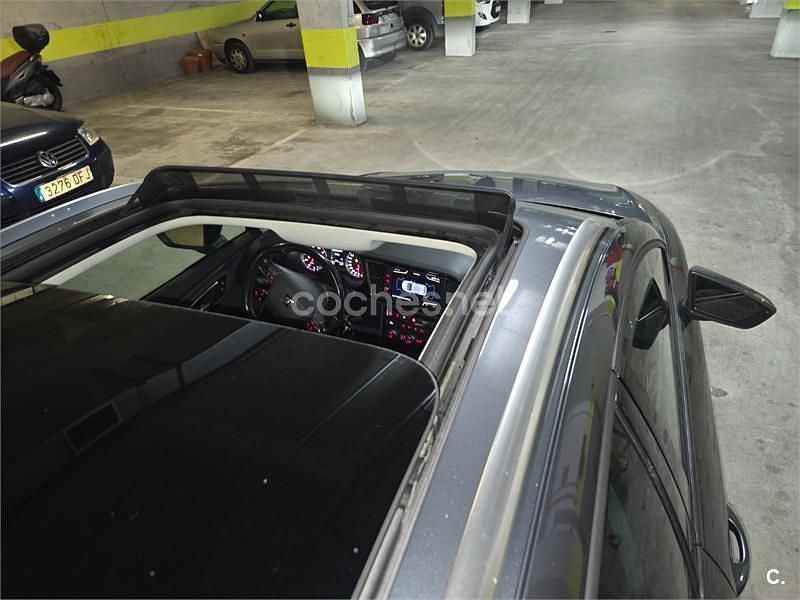 Usado Seat Leon ST FR 150 CV (110 kW) 2017 Gris / plata Familiar