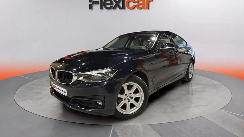 Käytetty BMW 320 190 HP (139 kW) 2018 Sininen Sedan