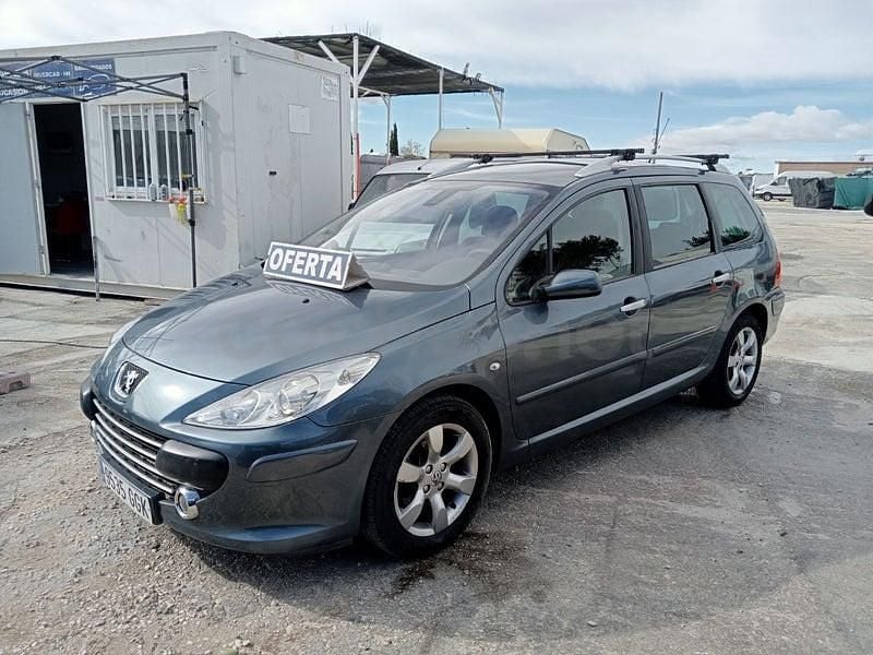 Usado Peugeot 307 110 CV (80 kW) 2008 Azul Familiar