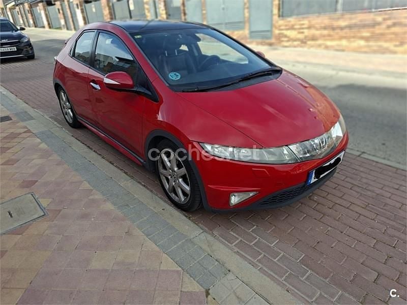 Usado Honda Civic Executive 140 CV (102 kW) 2009 Rojo Berlina
