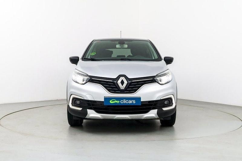 Usado Renault Captur Zen 90 CV (66 kW) 2017 Gris / plata SUV