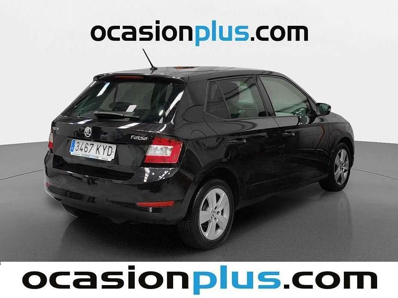 Usado Skoda Fabia Ambition 75 CV (55 kW) 2019 Negro Utilitario