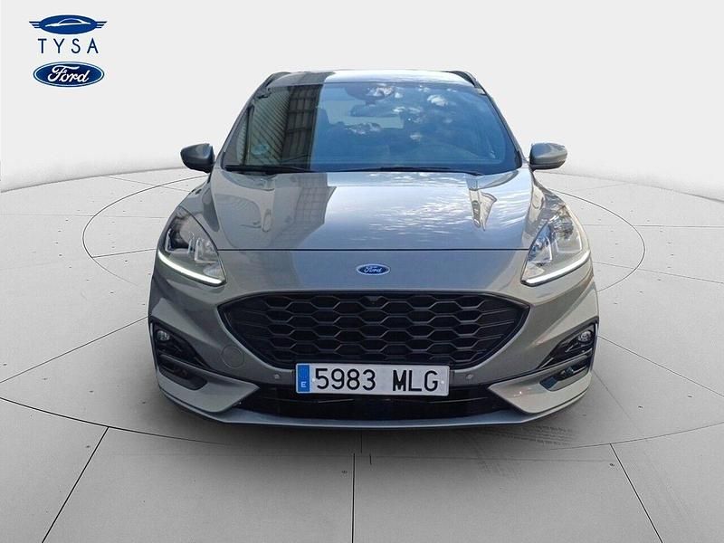 Usado Ford Kuga ST-Line 120 CV (88 kW) 2023 Gris / plata SUV