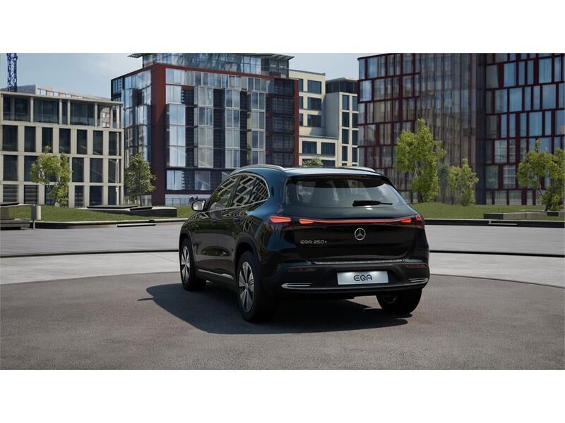 Nuevo Mercedes EQA250+ 139 kW (190 CV) 2025 Negro SUV