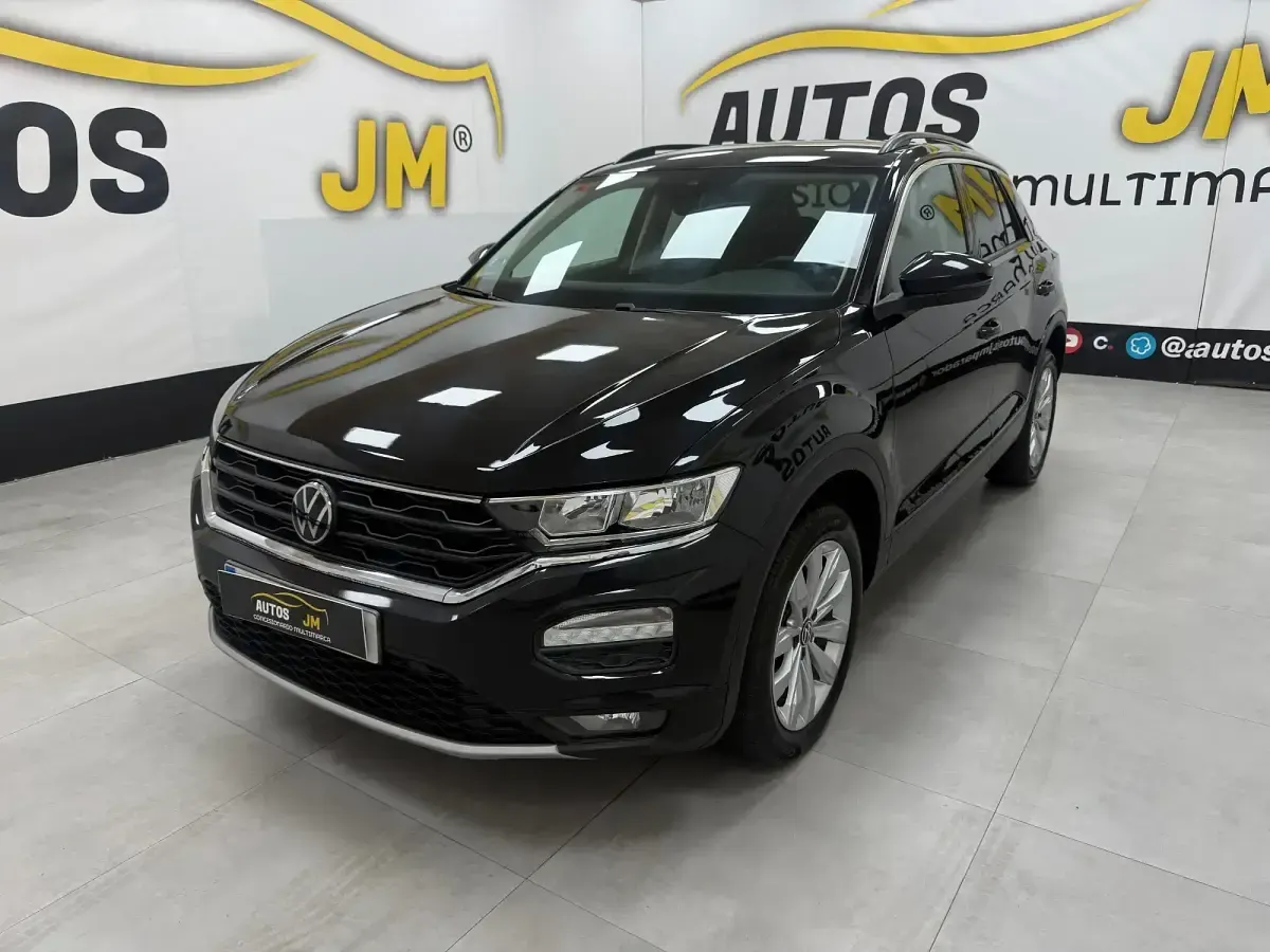 Usado VW T-Roc Advance 115 CV (84 kW) 2021 Negro SUV