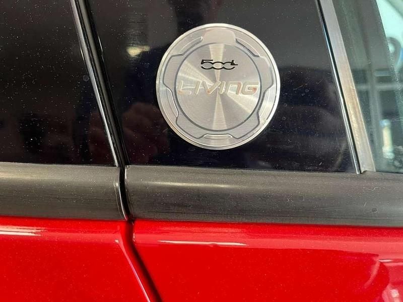 Usado Fiat 500L Living 105 CV (77 kW) 2014 Rojo Monovolumen