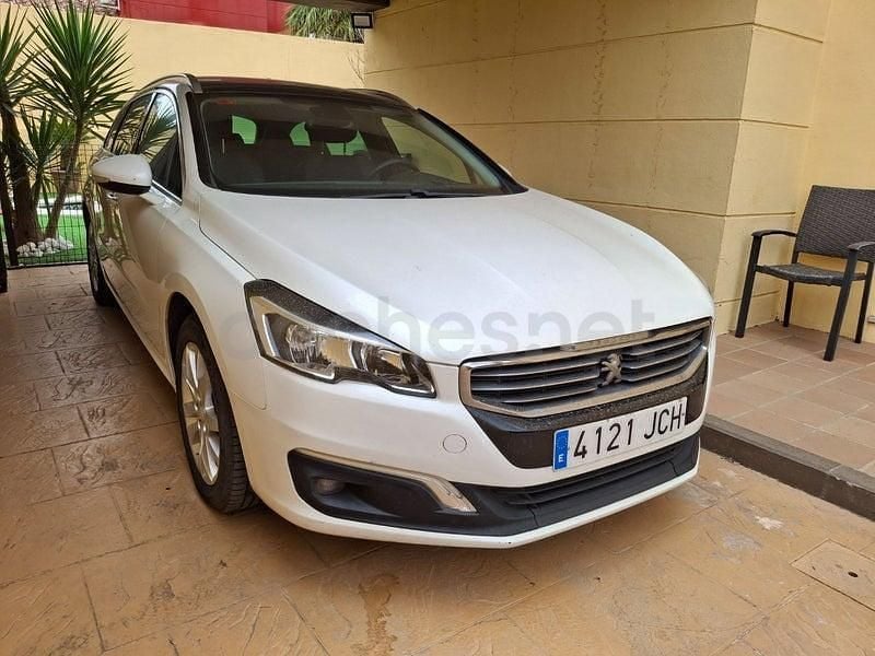 Usado Peugeot 508 SW Active 115 CV (84 kW) 2015 Blanco Familiar