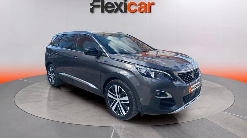 Usado Peugeot 5008 Style 131 CV (96 kW) 2017 Gris Monovolumen