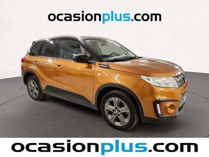 Usado Suzuki Vitara 120 CV (88 kW) 2017 Naranja SUV