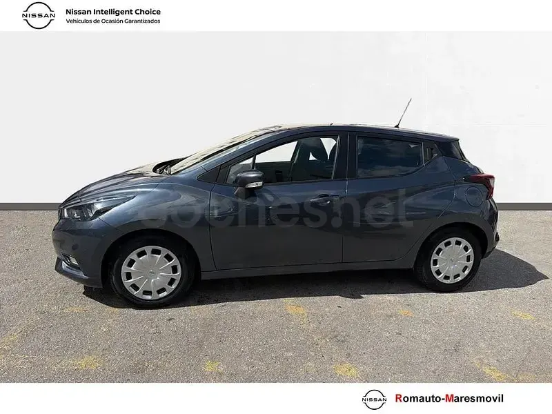 Usado Nissan Micra Acenta 92 CV (67 kW) 2022 Negro Utilitario
