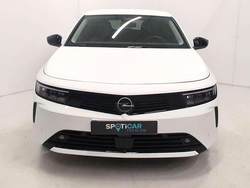 Usado Opel Astra Edition 110 CV (80 kW) 2025 Blanco Utilitario