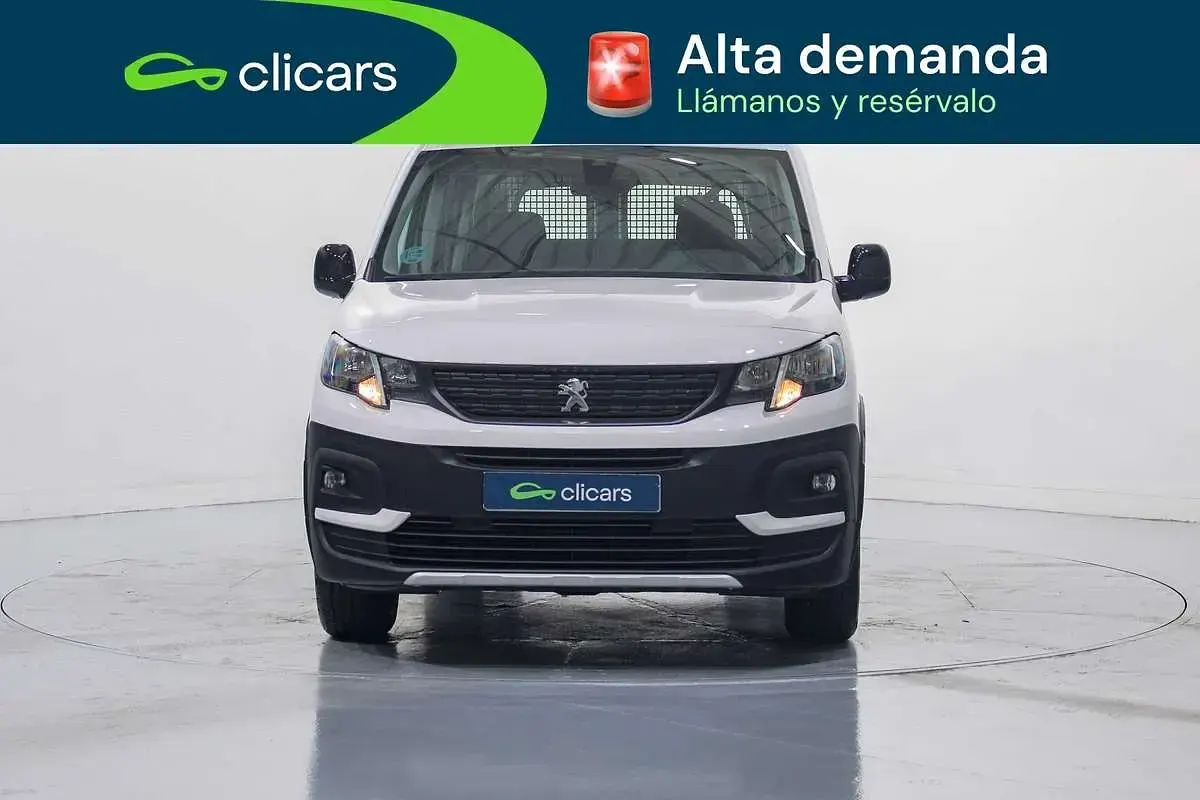 Usado Peugeot Rifter Business-Line 102 CV (75 kW) 2023 Blanco Monovolumen
