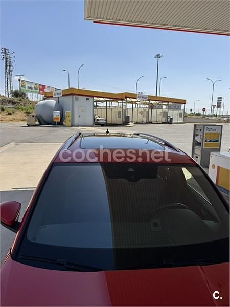 Rojo Usado 2021 Skoda Kodiaq SportLine SUV | 34.000 € (Un poco caro) - Imagen 1/4