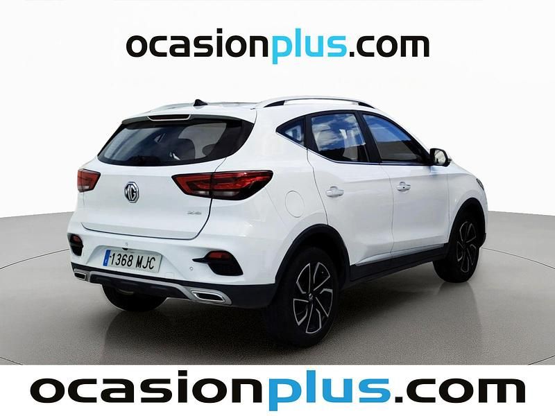 Usado MG ZS Luxury 111 CV (81 kW) 2023 Blanco SUV