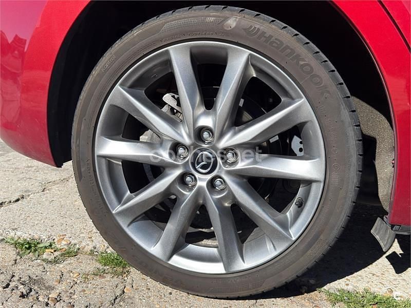 Usado Mazda 3 Edition 150 CV (110 kW) 2018 Rojo Berlina