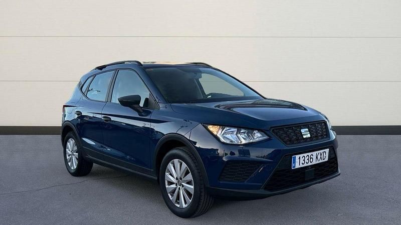 Azul Usado 2019 Seat Arona Reference SUV | 13.900 € (Precio justo) - Imagen 1/4
