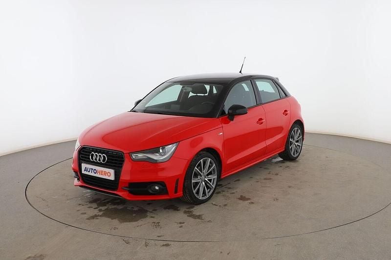 Rojo Usado 2014 Audi A1 Attraction Utilitario | 12.699 € (Precio justo) - Imagen 1/3