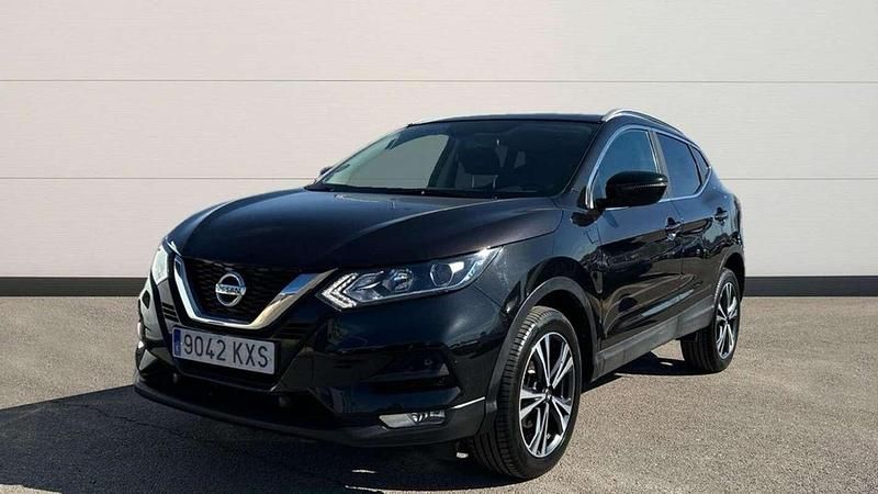 Usado Nissan Qashqai Acenta 140 CV (102 kW) 2019 Negro SUV