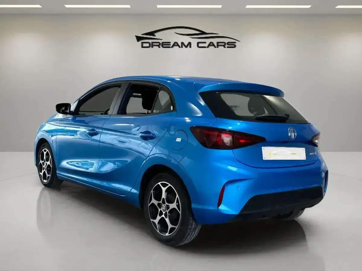 Usado MG MG3 Comfort 116 CV (85 kW) 2025 Azul Utilitario