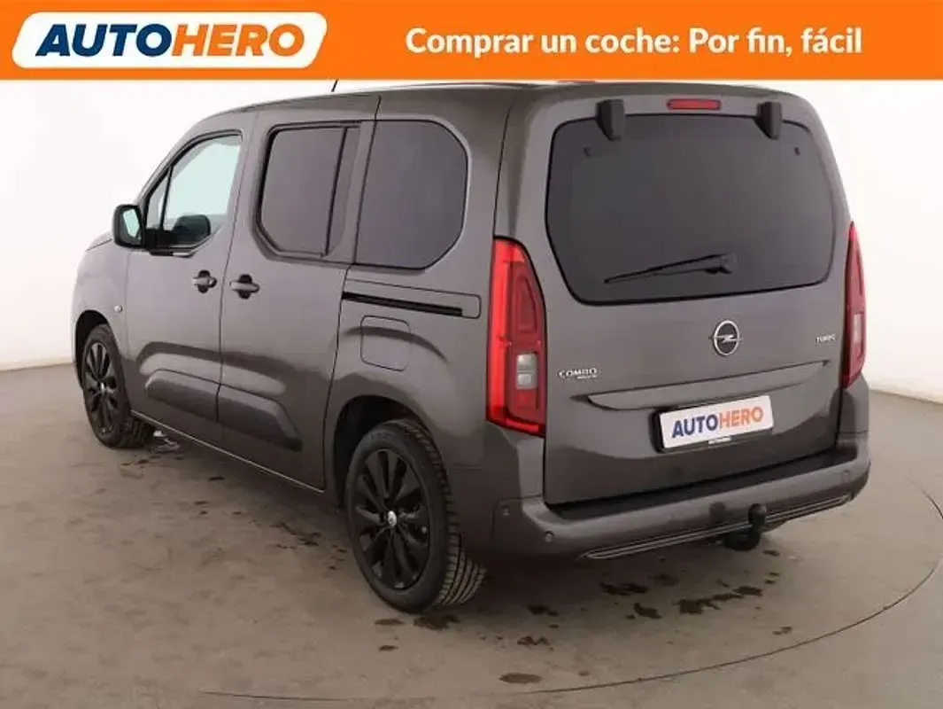 Usado Opel Combo Selective 131 CV (96 kW) 2019 Gris Monovolumen
