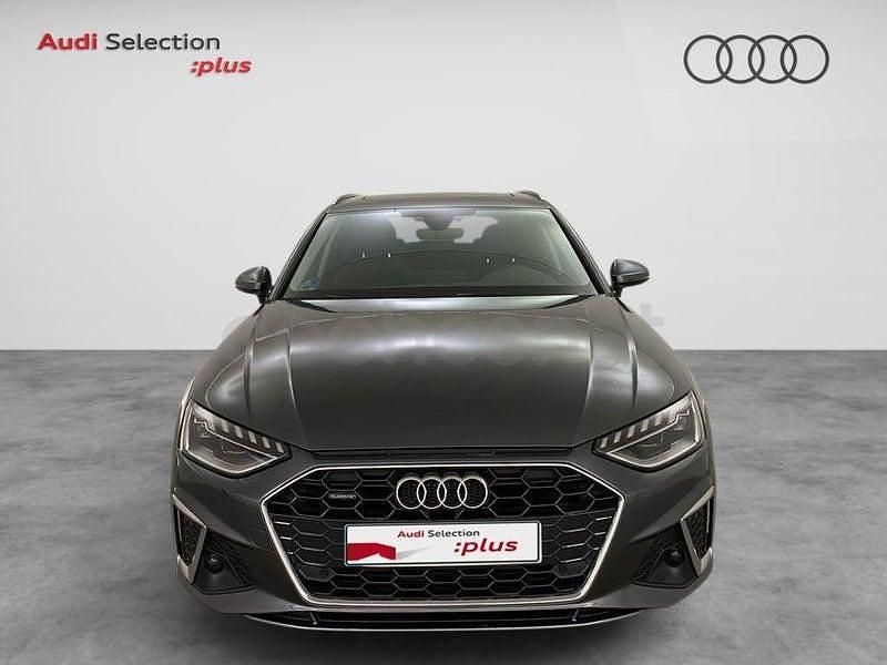 Usado Audi A4 S-Line 245 CV (180 kW) 2019 Gris / plata Familiar