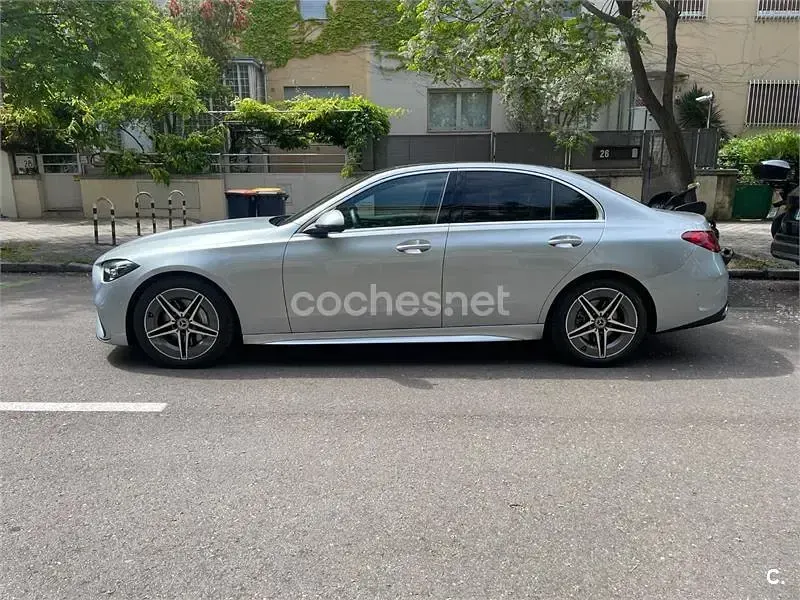 Usado Mercedes C300e 258 CV (189 kW) 2024 Gris / plata Berlina