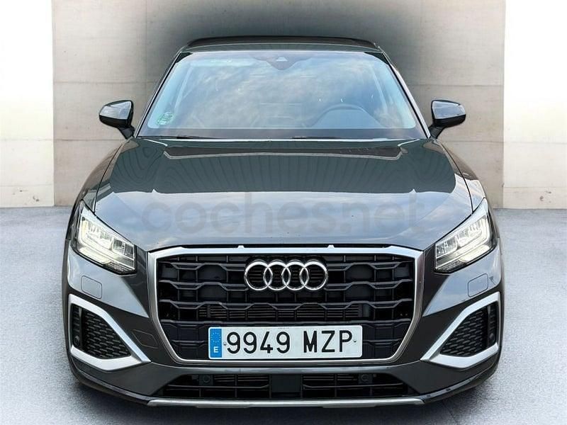 Usado Audi Q2 S-Line 116 CV (85 kW) 2025 Gris / plata SUV