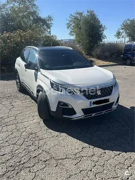 Usado Peugeot 3008 GT-line 130 CV (95 kW) 2019 Beige SUV