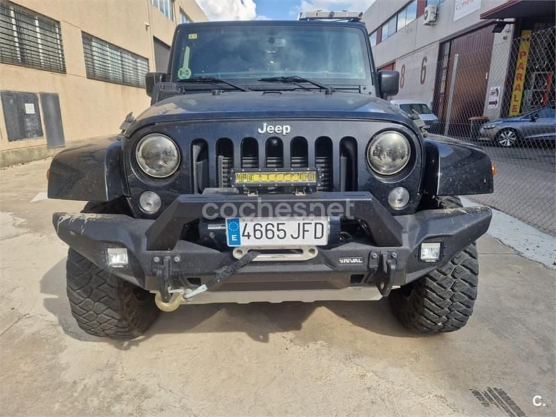 Negro Usado 2016 Jeep Wrangler Unlimited Sahara SUV | 28.900 € (Buen precio) - Imagen 1/4