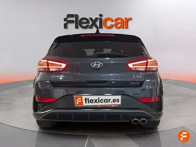 Käytetty Hyundai i30 N Line 120 HP (88 kW) 2022 Harmaa