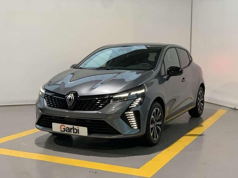 Nuevo Renault Clio V Techno 101 CV (74 kW) 2025 Gris Utilitario