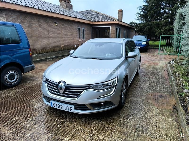 Gris / plata Usado 2016 Renault Talisman Zen Familiar | 11.500 € (Precio justo) - Imagen 1/4