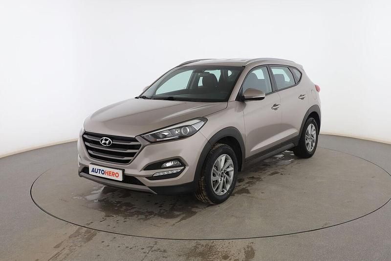 Usado Hyundai Tucson 132 CV (97 kW) 2018 Beige SUV