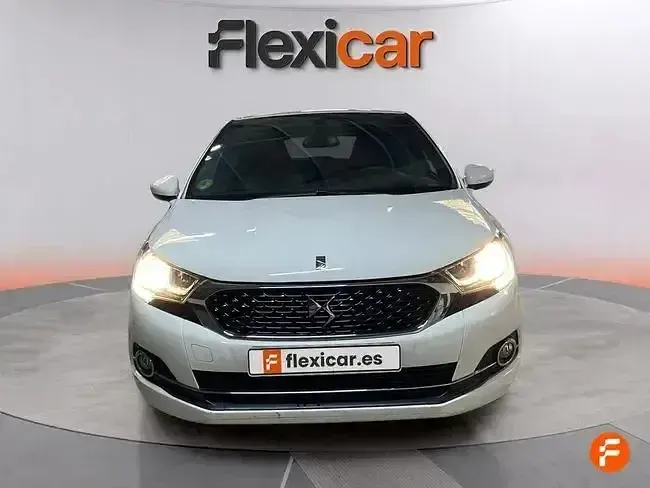 Usado DS Automobiles DS4 131 CV (96 kW) 2018 Blanco Berlina