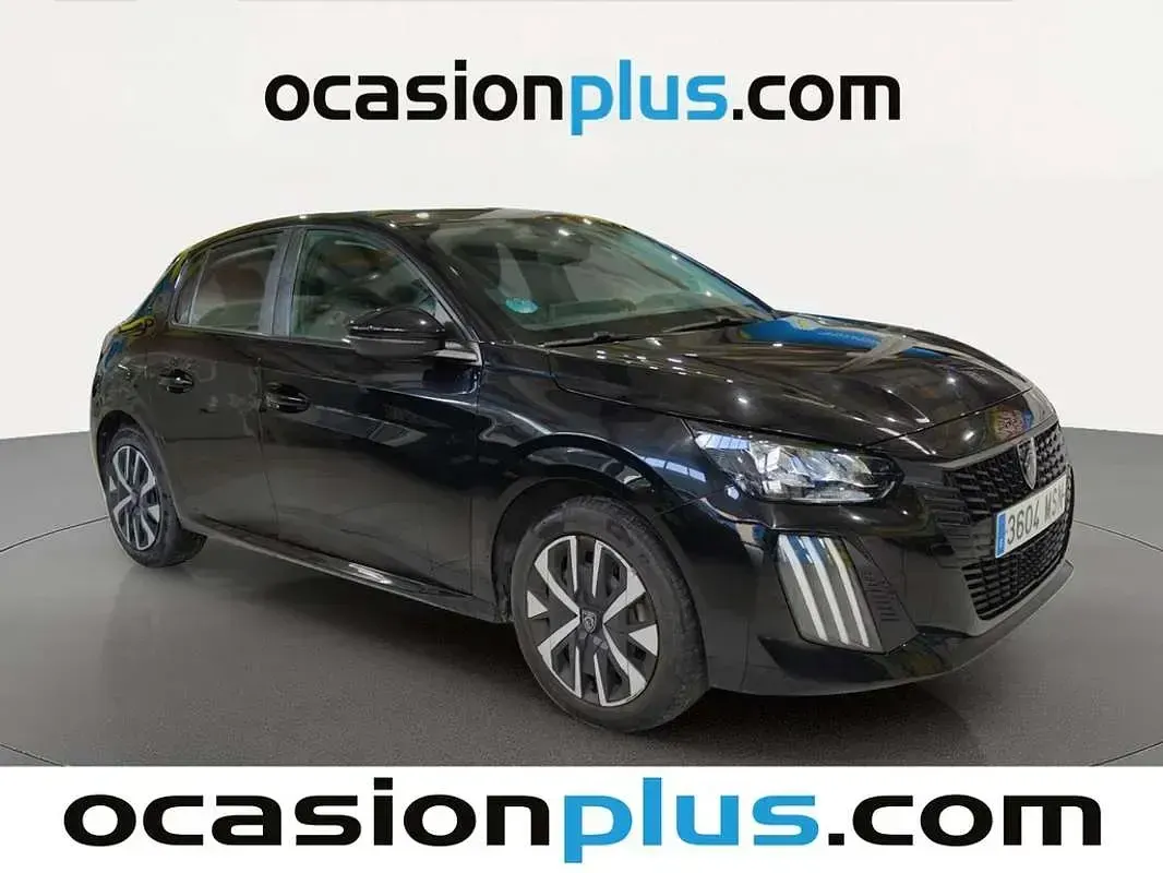 Usado Peugeot 208 Active 102 CV (75 kW) 2024 Negro Utilitario