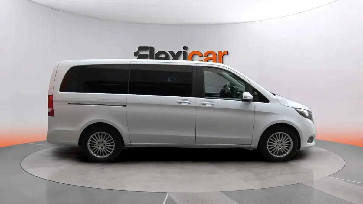 Usado Mercedes V220 Avantgarde 163 CV (119 kW) 2018 Blanco Monovolumen