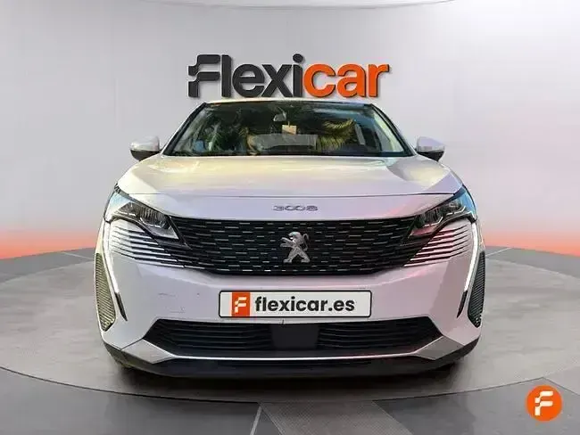 Usado Peugeot 3008 Active 130 CV (95 kW) 2021 Blanco SUV