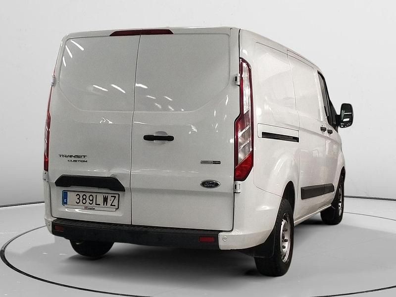 Usado Ford Transit Custom 130 CV (95 kW) 2022 Blanco Berlina