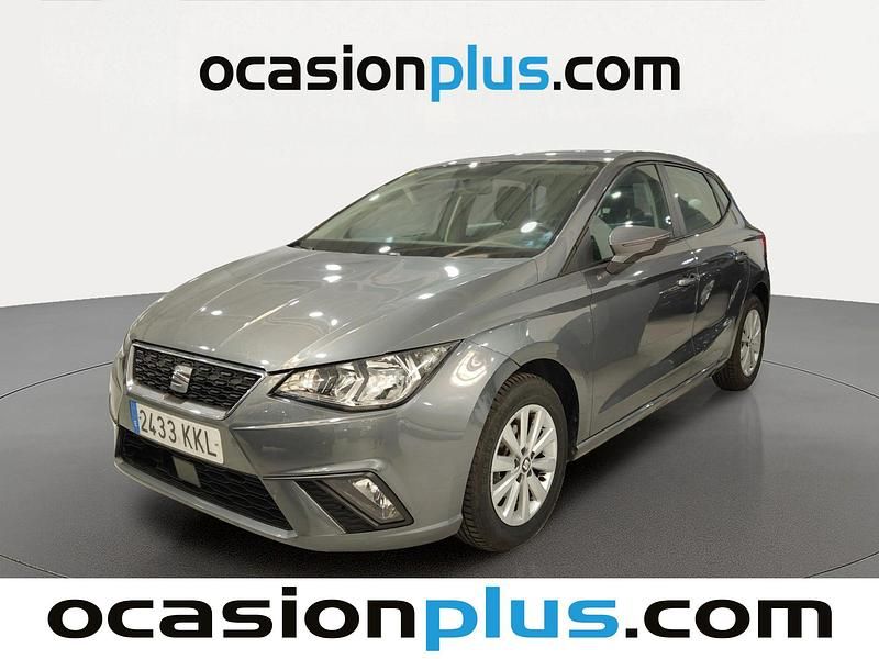 Usado Seat Ibiza Style 75 CV (55 kW) 2018 Gris Utilitario