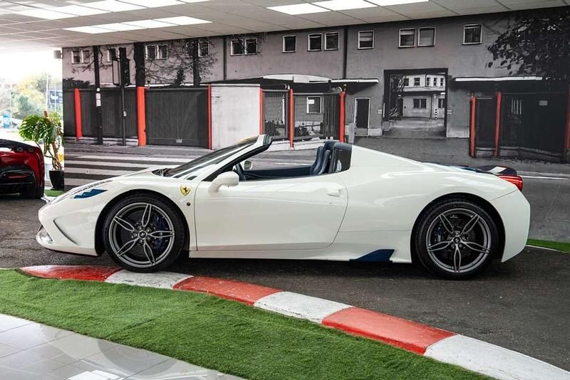 Usado Ferrari 458 605 CV (444 kW) 2015 Blanco Descapotable
