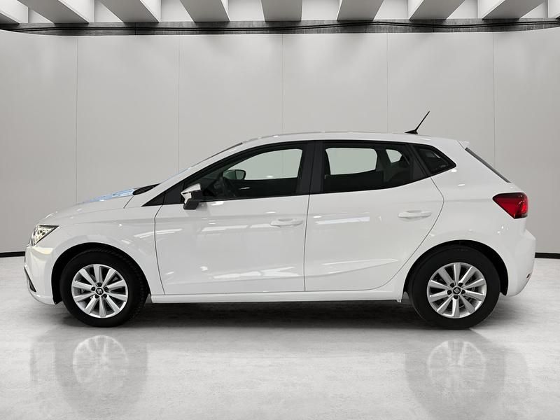 Usado Seat Ibiza Style 110 CV (80 kW) 2021 Blanco Utilitario