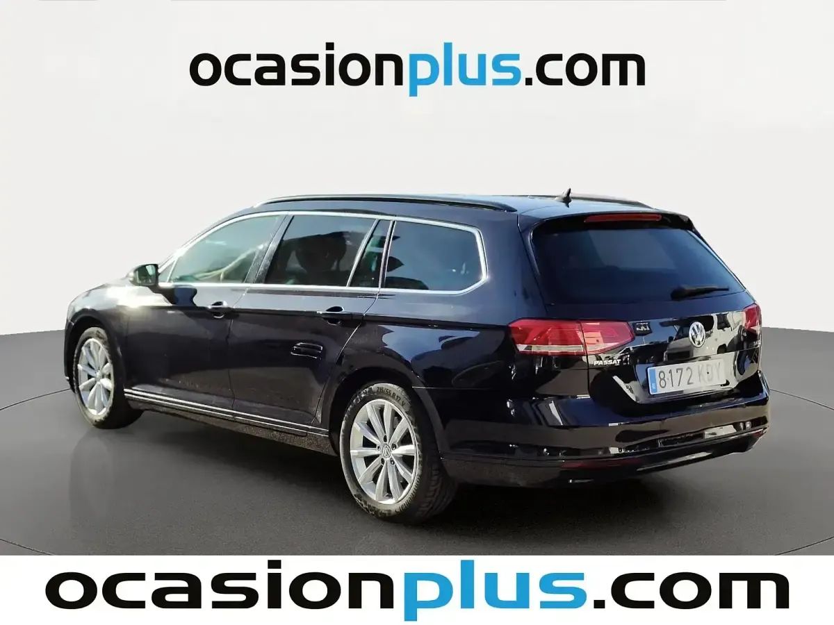 Usado VW Passat Advance 150 CV (110 kW) 2017 Negro Familiar