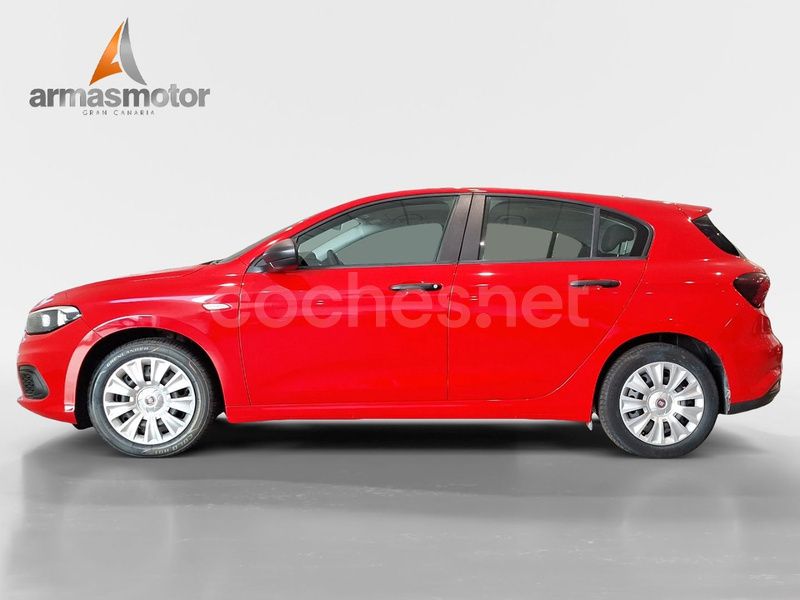Usado Fiat Tipo Lounge 95 CV (69 kW) 2019 Rojo Berlina
