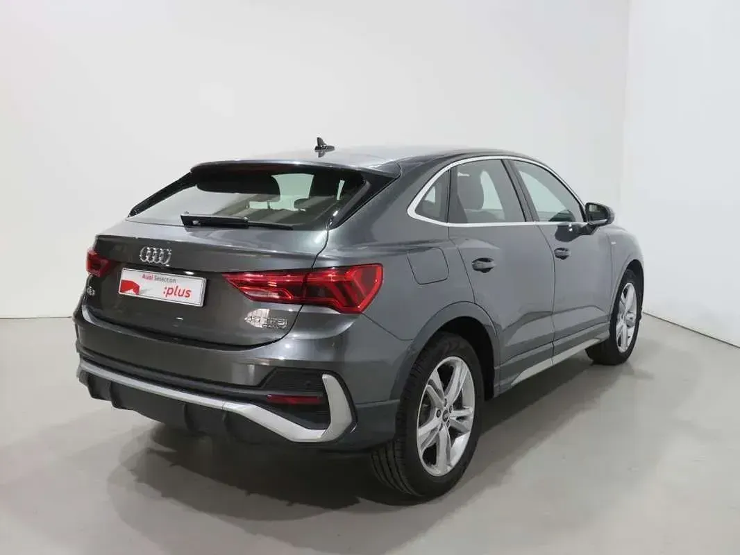 Usado Audi Q3 Sportback S-Line 245 CV (180 kW) 2021 Gris SUV