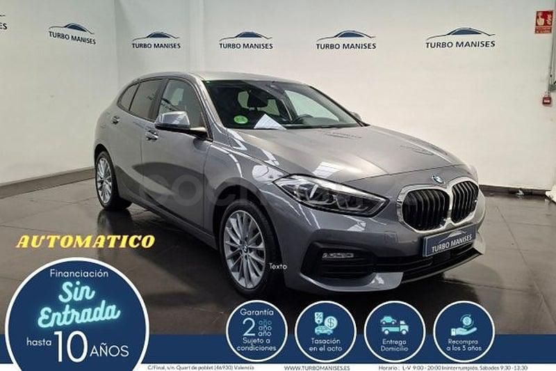 Usado BMW 118 Comfort Edition 150 CV (110 kW) 2024 Gris / plata Utilitario